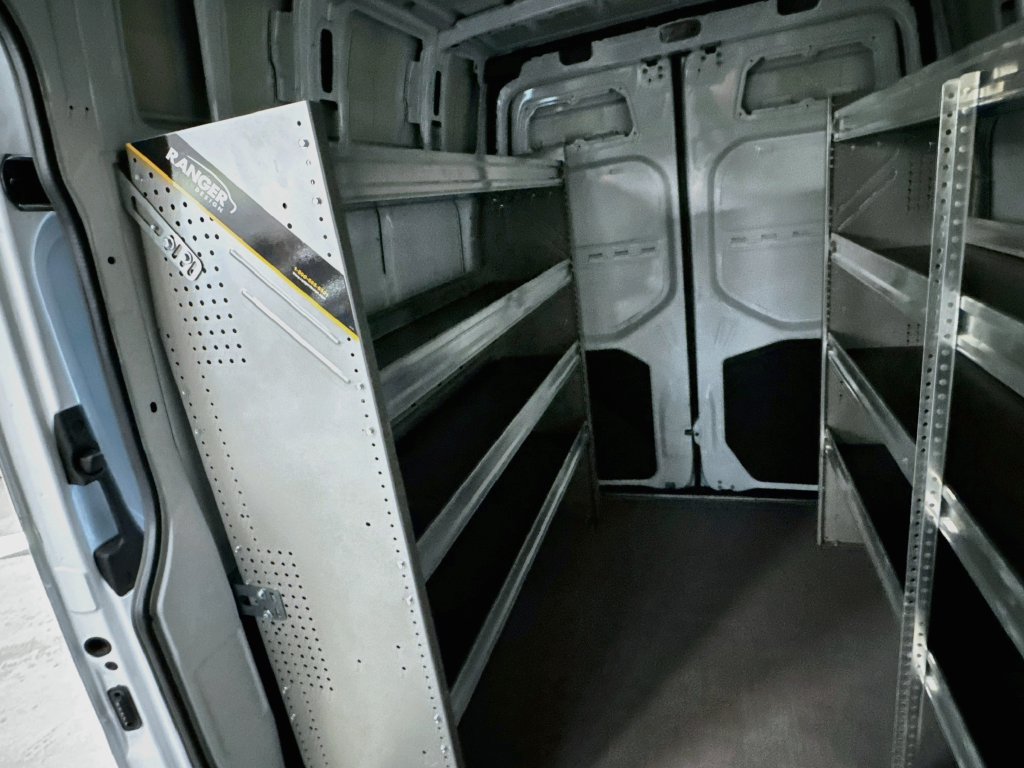 Used 2026 Mercedes-Benz Sprinter 2500 image 32