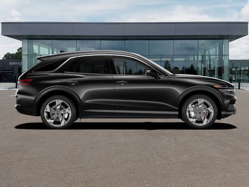 New 2025 Genesis Electrified GV70 Advanced w/ Prestige Package image 4