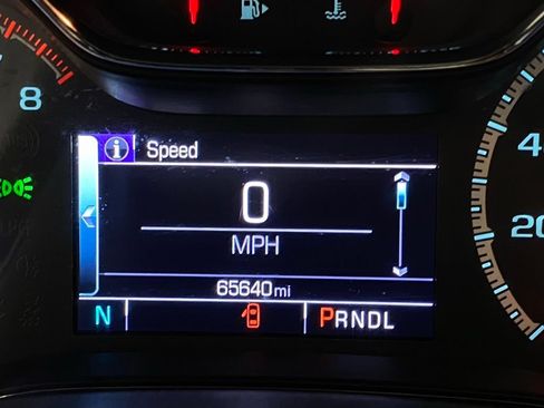 Used 2018 Chevrolet Cruze Premier w/ Premier True North Edition FWD image 21