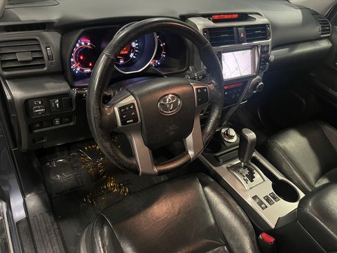 Used 2013 Toyota 4Runner Limited image 13