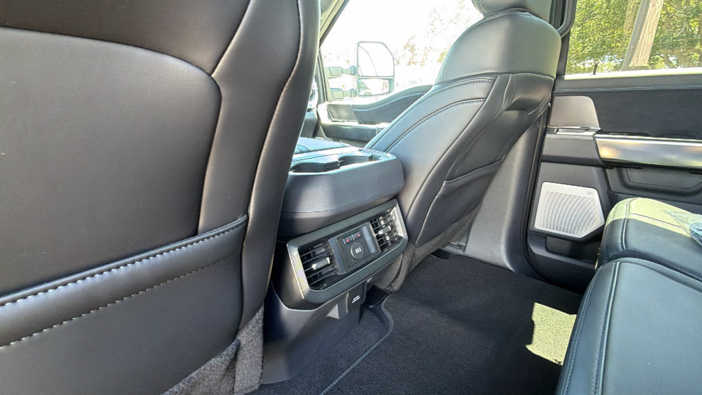 Used 2026 Ford F250 Platinum AWD/4WD image 25