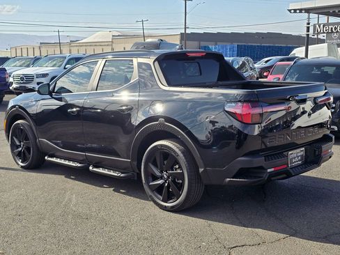 Used 2024 Hyundai Santa Cruz Night image 3