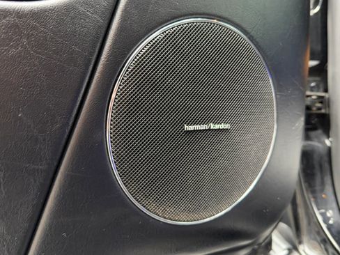 Used 2017 Mercedes-Benz G 550 Squared image 33