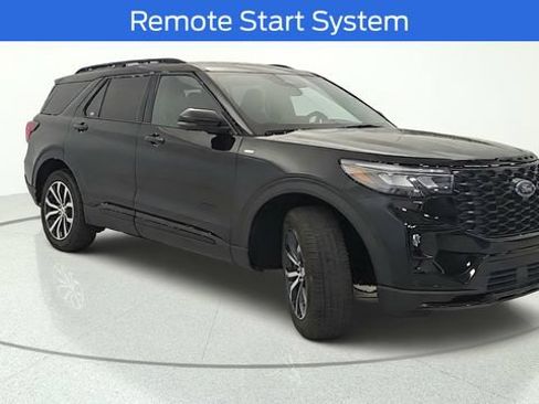 Certified 2026 Ford Explorer ST-Line AWD/4WD image 8