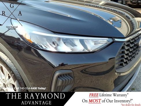 Used 2023 Ford Escape Active AWD/4WD image 8
