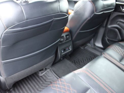 Used 2022 Mitsubishi Outlander SEL image 46