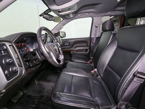 Used 2017 GMC Sierra 1500 SLE w/ SLE Value Package image 30