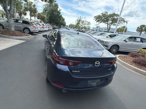 Used 2019 MAZDA MAZDA3 Sedan w/ Preferred Package FWD image 13