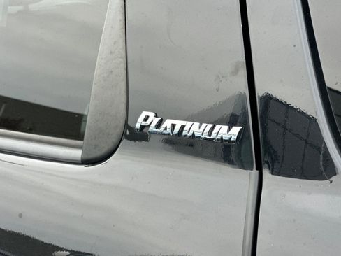 Used 2018 Toyota Sequoia Platinum image 27