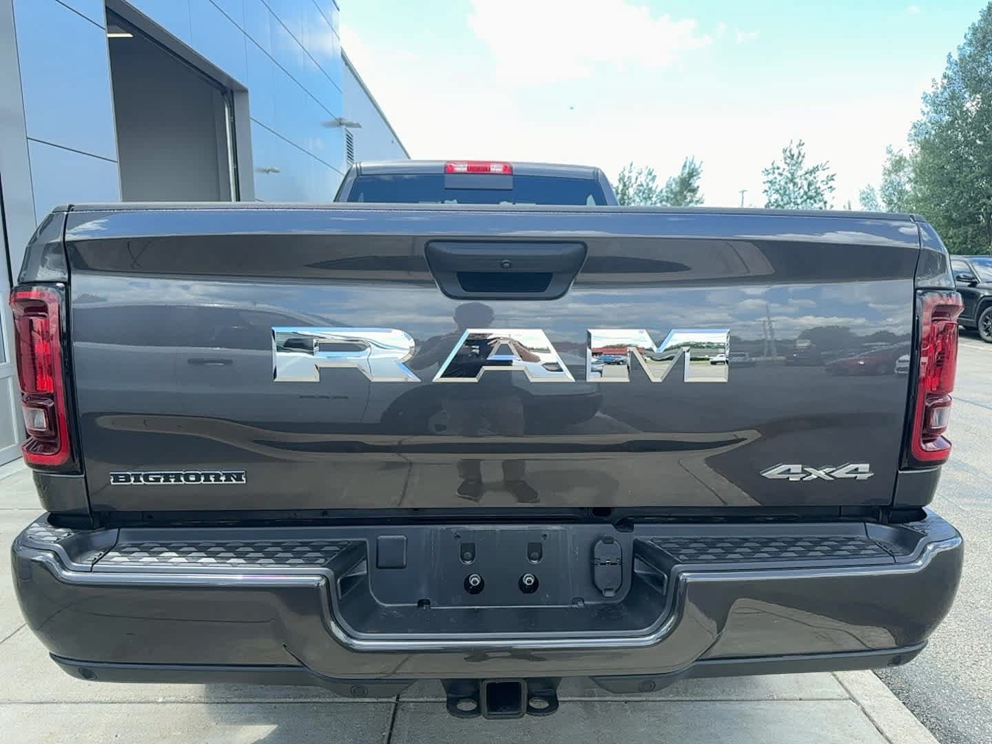 Used 2025 RAM 2500 Big Horn AWD/4WD image 6