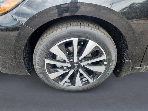 New 2025 Nissan Sentra SV w/ SV Premium Package image 14