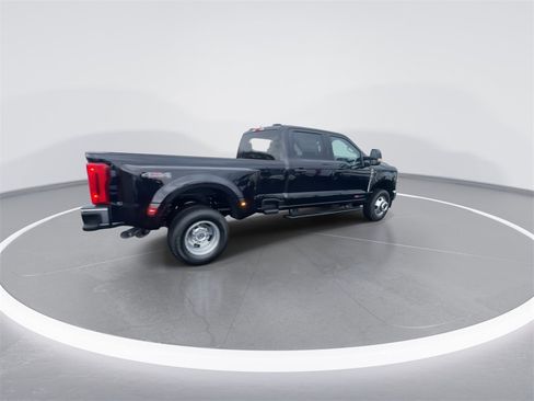 New 2026 Ford F350 XLT image 8