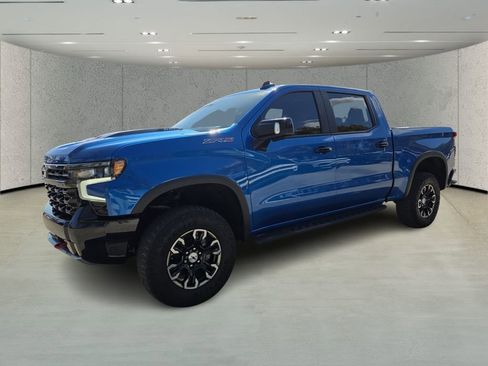 Used 2022 Chevrolet Silverado 1500 ZR2 w/ Technology Package image 7