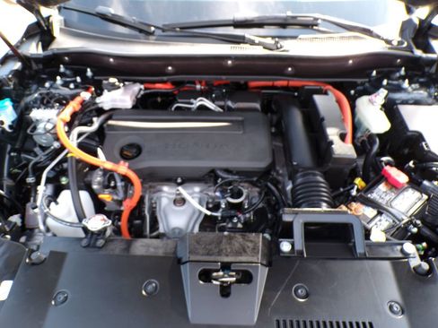 Used 2025 Honda CR-V Sport Touring image 27