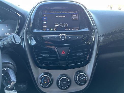 Used 2022 Chevrolet Spark LT w/ Spark Special Edition image 27