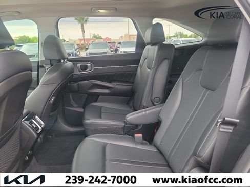 Certified 2021 Kia Sorento SX AWD/4WD image 13