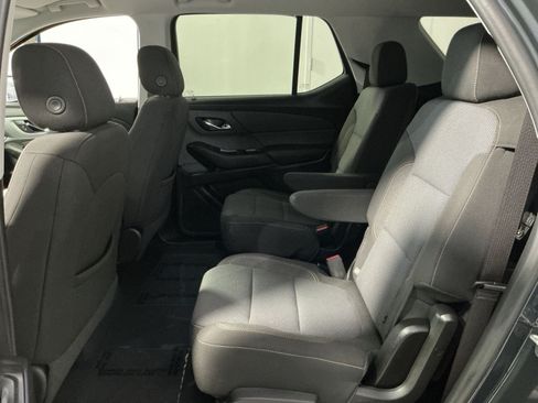 Used 2021 Chevrolet Traverse LT AWD/4WD image 24