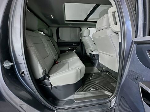 Used 2023 Toyota Tundra Limited image 28