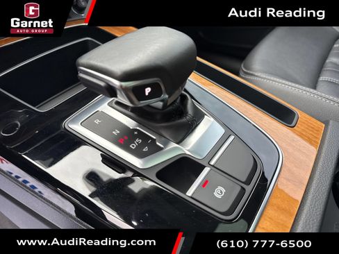 Used 2023 Audi Q5 2.0T Premium w/ Convenience Package AWD/4WD image 31