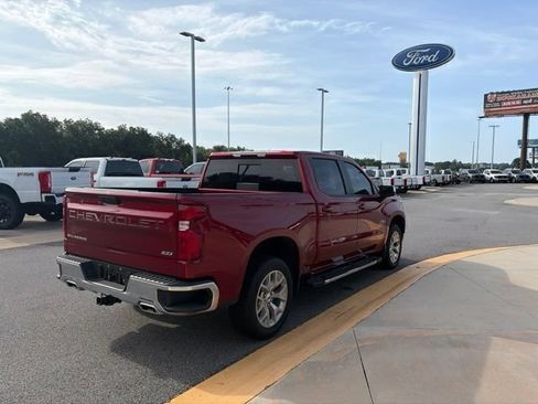 Used 2024 Chevrolet Silverado 1500 LT w/ Texas Edition Plus AWD/4WD image 5