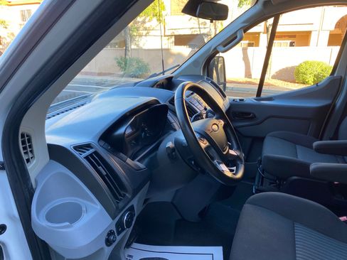 Used 2016 Ford Transit 350 XL image 28