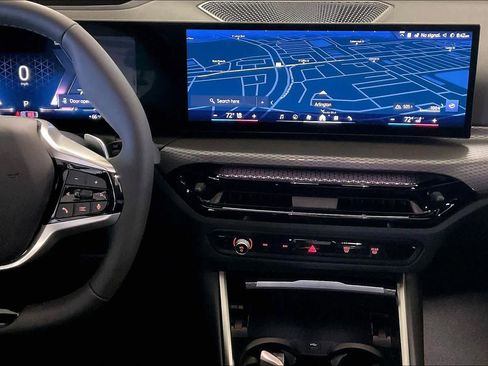 New 2026 BMW 330i Sedan w/ Premium Package image 6