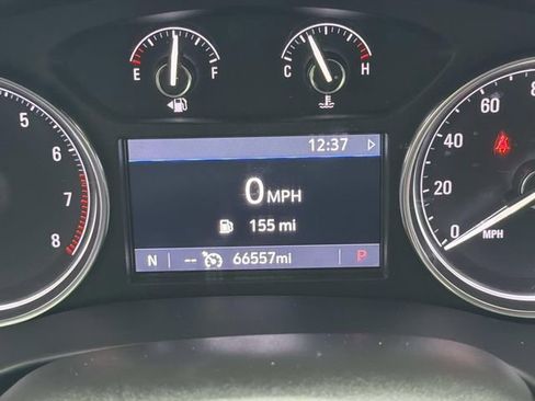 Used 2021 Buick Enclave Essence w/ Sport Touring Edition FWD image 32