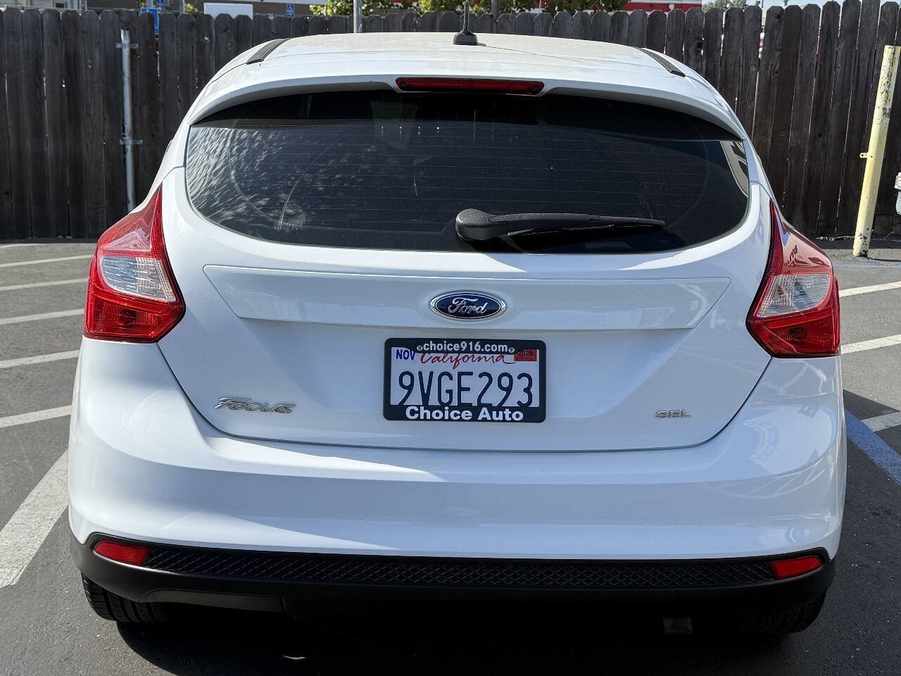 Used 2012 Ford Focus SEL FWD image 5