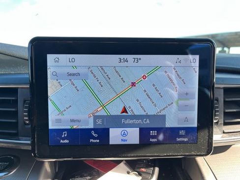 Used 2022 Ford Explorer XLT w/ Equipment Group 202A image 12