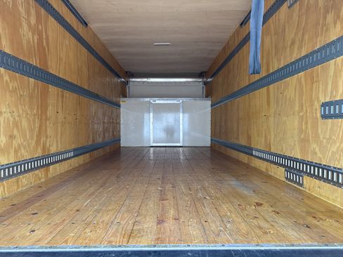 Used 2023 Chevrolet Express 3500 w/ Power Convenience Package image 14