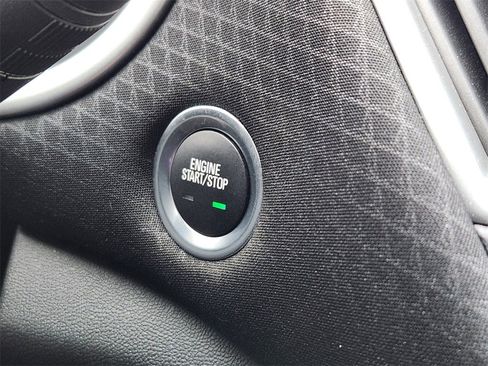 Used 2024 Chevrolet Malibu LT image 11