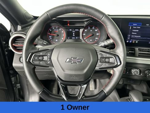 Used 2024 Chevrolet Trax RS w/ Driver Confidence Package FWD image 13