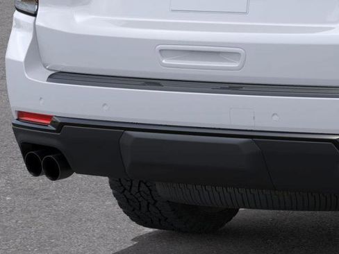 New 2026 Chevrolet Suburban Z71 w/ Comfort Package image 43