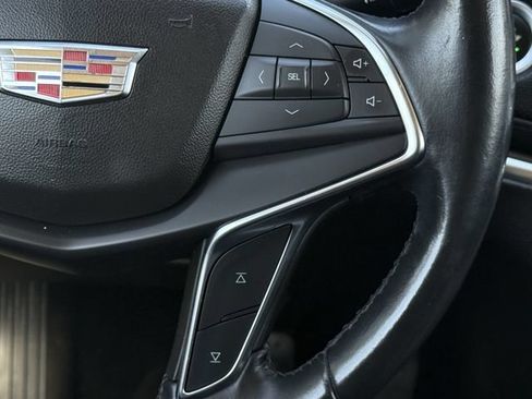 Used 2019 Cadillac XT5 Luxury FWD image 15