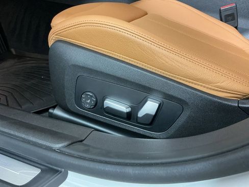 Certified 2023 BMW 330i Sedan w/ Premium Package RWD image 20