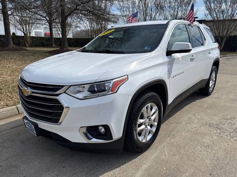 Used 2018 Chevrolet Traverse LT image 4