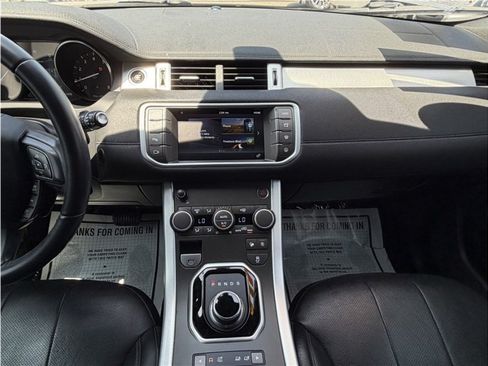 Used 2018 Land Rover Range Rover Evoque SE AWD/4WD image 40
