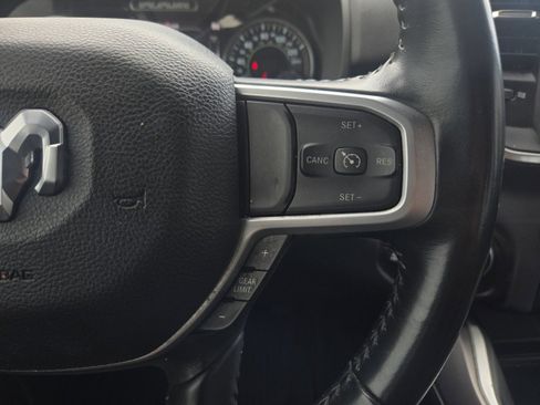 Used 2022 RAM 1500 Big Horn AWD/4WD image 16