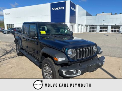 Used 2025 Jeep Gladiator Sport image 1