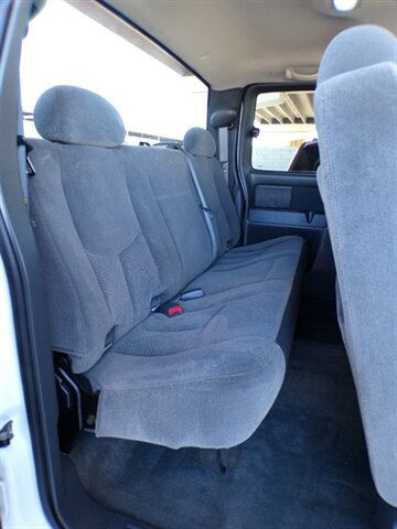 Used 2006 Chevrolet Silverado 2500 LT RWD image 21