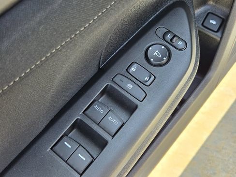 Used 2020 Honda Civic EX image 30