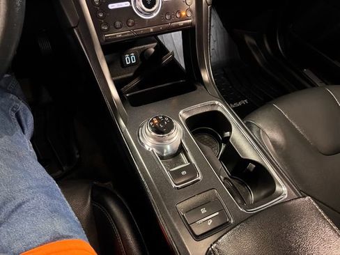 Used 2020 Ford Fusion Titanium image 29