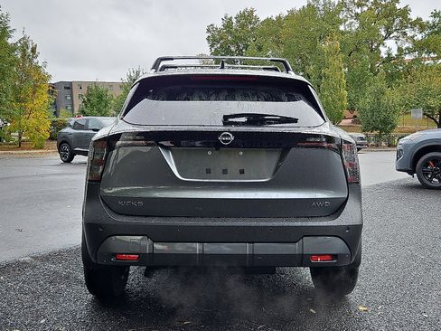 New 2026 Nissan Kicks SV w/ SV Premium Package image 5