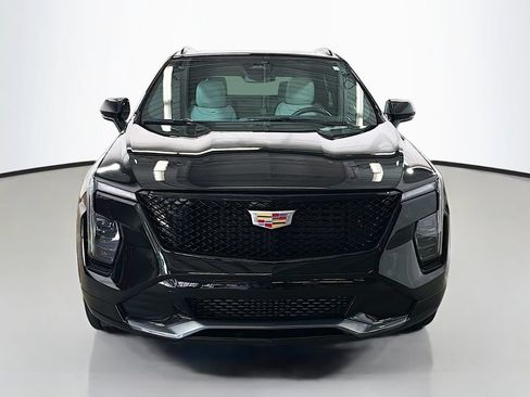 Used 2024 Cadillac XT4 Sport AWD/4WD image 2