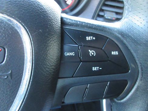 Used 2017 Dodge Challenger SXT w/ Blacktop Package image 26