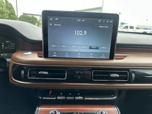 Used 2022 Lincoln Aviator Reserve w/ Equipment Group 201A image 26