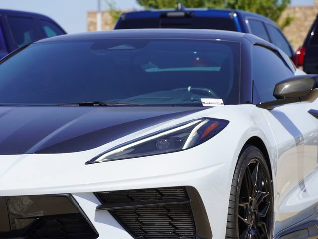 Used 2024 Chevrolet Corvette Stingray Convertible w/ 1LT RWD image 7