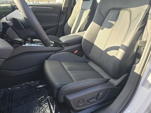 Used 2026 Audi A6 Prestige w/ Prestige Package AWD/4WD image 39