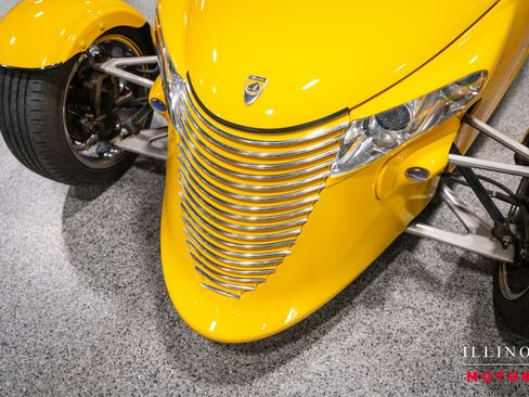 Used 1999 Plymouth Prowler RWD image 13