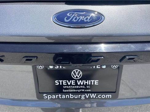 Used 2025 Ford Explorer ST-Line w/ ST-Line Street Pack AWD/4WD image 8